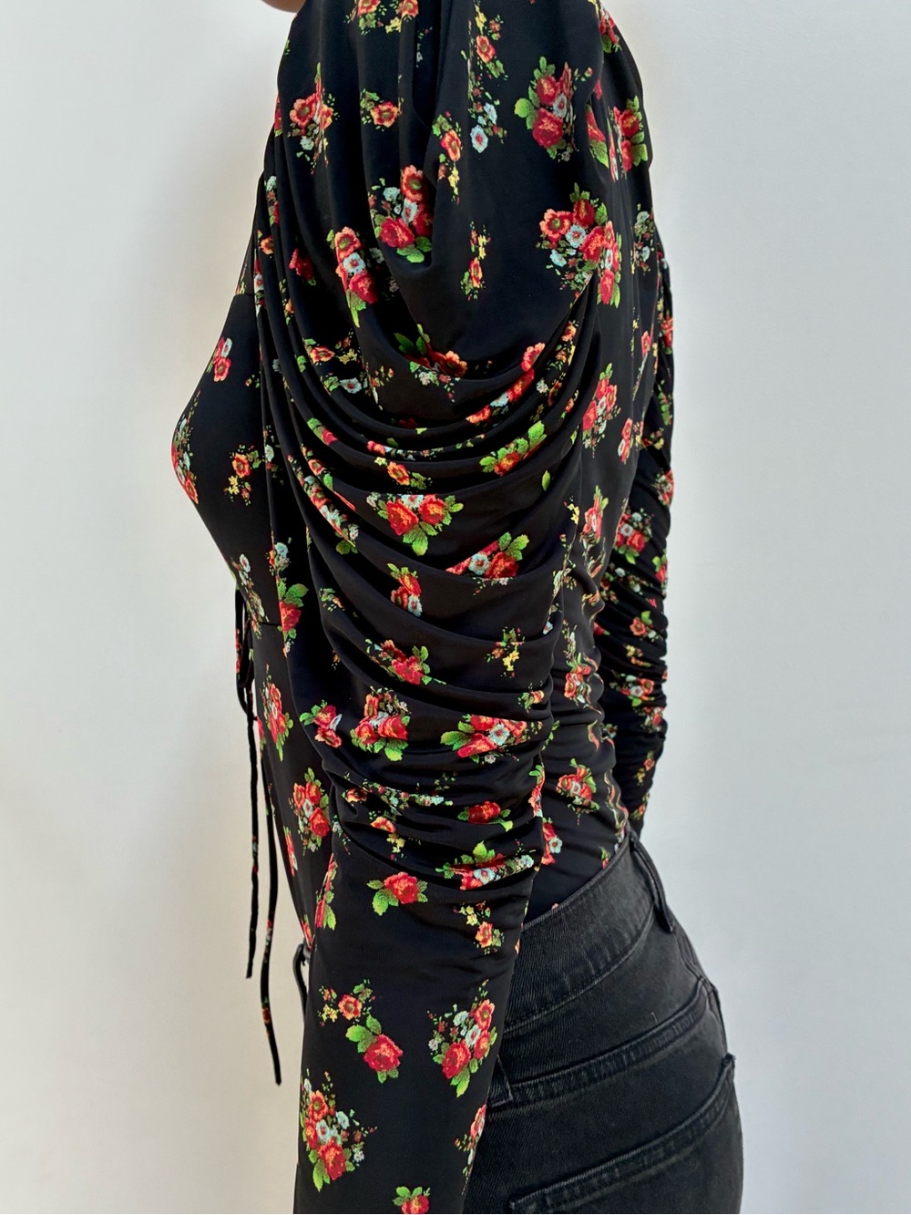 AFRM Floral Ruched Long Sleeve Top - Picture 4 of 8